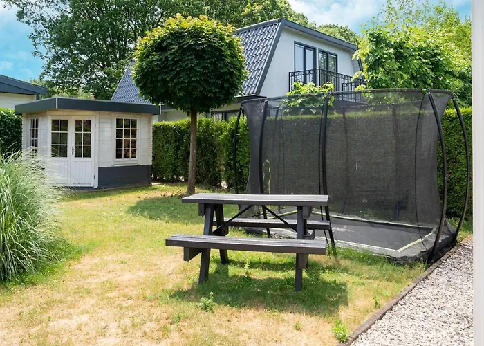 Great Holiday Home With A Heated Pool